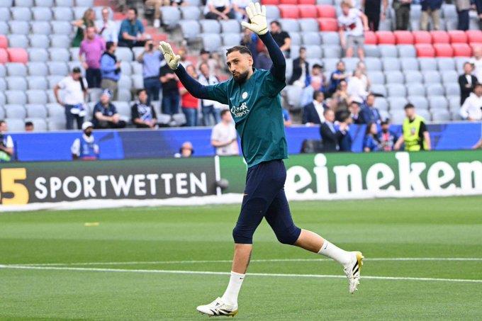 L'Equipe: Manchester City dẫn đầu cuộc đua giành Donnarumma, nhưng không muốn trả mức phí chuyển nhượng cao