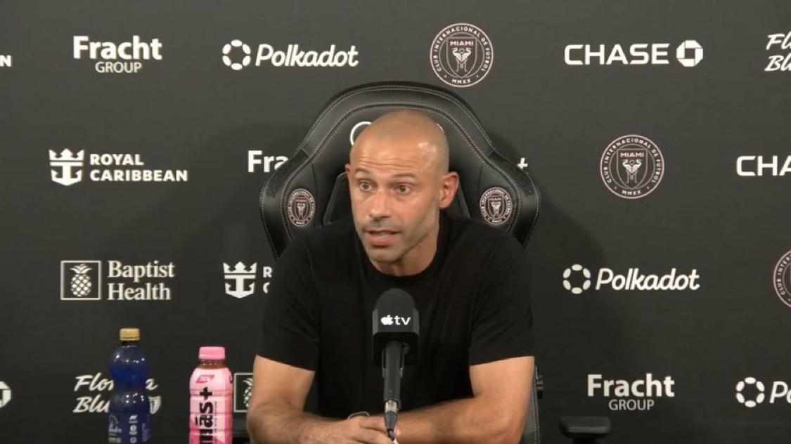 Mascherano: Ý tưởng của tôi là để Messi chơi nửa trận để tìm lại nhịp độ. Thực tế, cậu ấy muốn chơi ở vòng cuối.