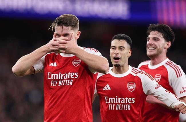 Wayne Rooney bảo vệ Viktor Gyokeres trước chỉ trích 1