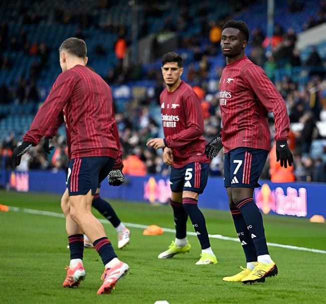 Saka chấn thương khi khởi động trước trận đấu Leeds 1