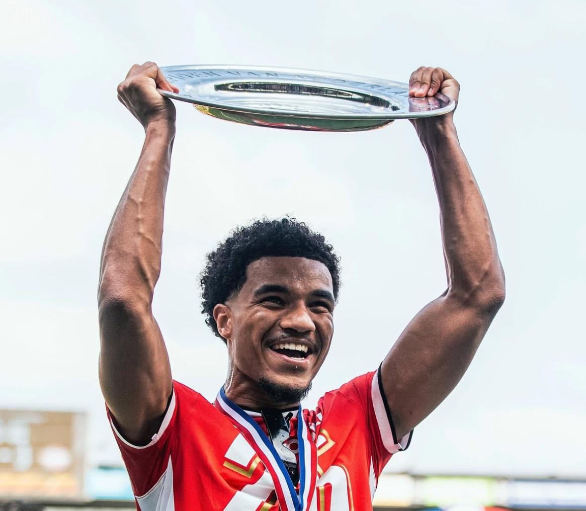 Romano: Công ty dược phẩm đang trong giai đoạn cuối cùng để hoàn tất việc chuyển giao Tillman và hiện đang đàm phán các chi tiết Romano: Công ty dược phẩm đang trong giai đoạn cuối cùng để hoàn tất việc chuyển giao Tillman và hiện đang đàm phán các chi tiết