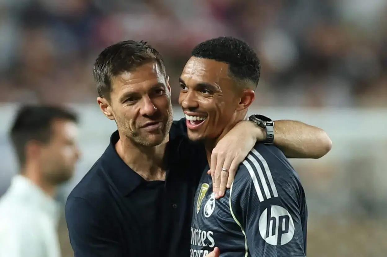 Arnold: Alonso thường nói chuyện riêng với tôi, giành danh hiệu là DNA của Real Madrid Arnold: Alonso thường nói chuyện riêng với tôi, giành danh hiệu là DNA của Real Madrid