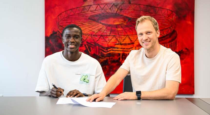 Tóm tắt chuyển nhượng tuần: Pogba trở lại bóng đá sau hai năm, Liverpool ký hợp đồng với hai cầu thủ mới Tóm tắt chuyển nhượng tuần: Pogba trở lại bóng đá sau hai năm, Liverpool ký hợp đồng với hai cầu thủ mới