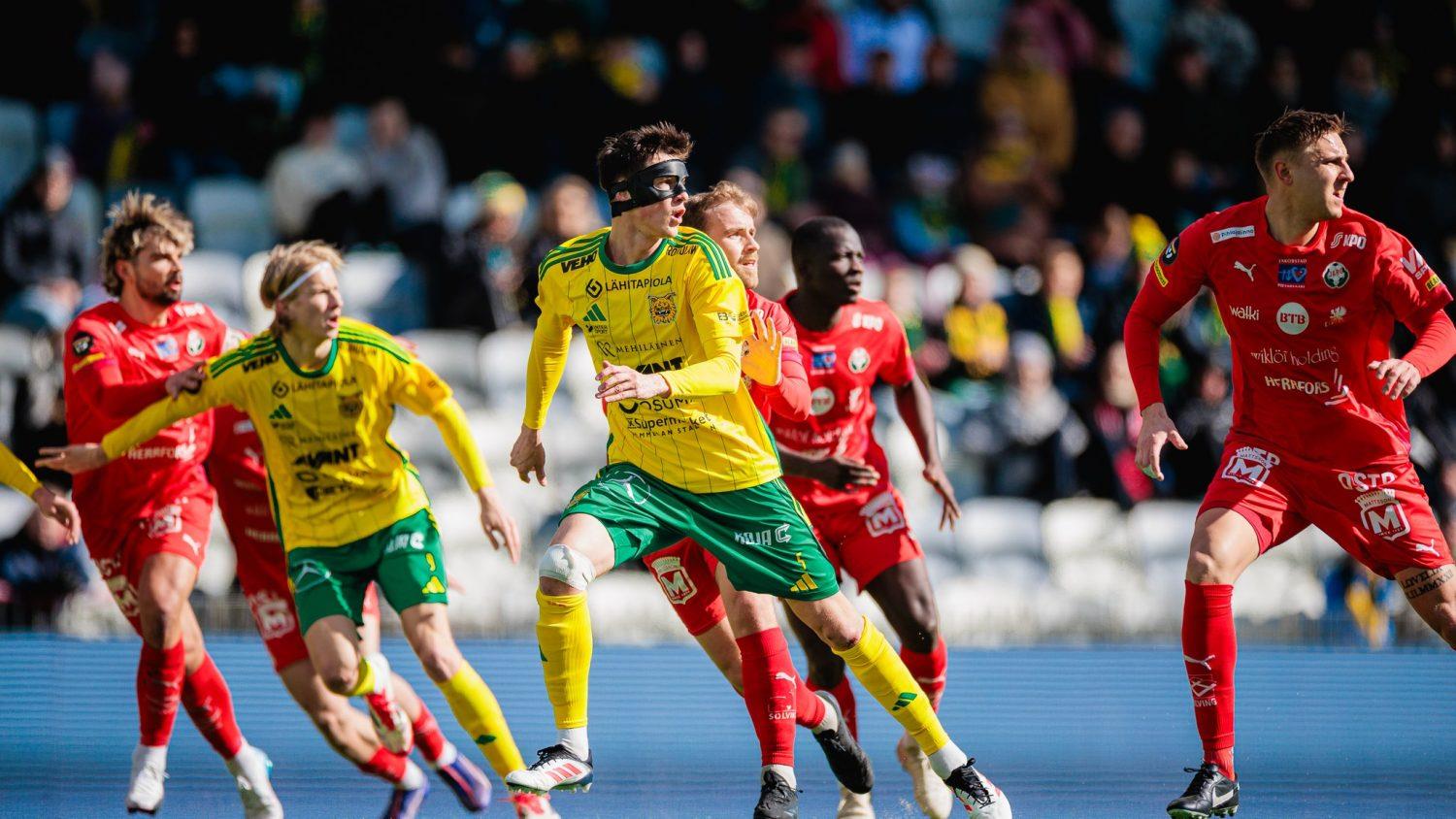 Huấn luyện viên Elvis: Tôi đã thực hiện luân phiên cho cuộc thi châu Âu và áp lực thể chất đối với Yaro sẽ ít hơn Huấn luyện viên Elvis: Tôi đã thực hiện luân phiên cho cuộc thi châu Âu và áp lực thể chất đối với Yaro sẽ ít hơn