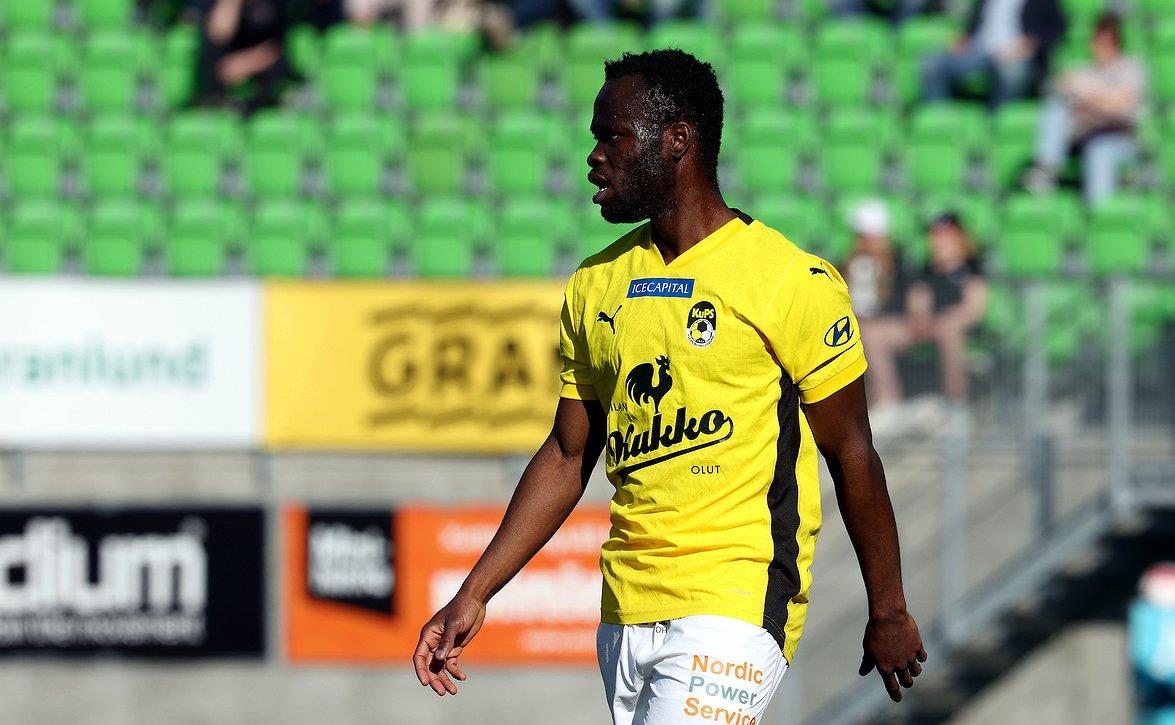 Hậu vệ Gubis: Gnistan là một đội mạnh, nhưng chúng tôi đã có kế hoạch cẩn thận Hậu vệ Gubis: Gnistan là một đội mạnh, nhưng chúng tôi đã có kế hoạch cẩn thận