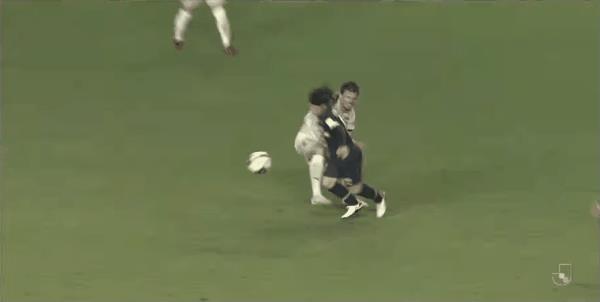 Bản tin trận đấu J-League: Cả hai đội đều không ghi được bàn thắng, trận đấu kết thúc với tỷ số hòa 0-0 khi Fukuoka Hornets hòa Shimizu S-Pulse 0-0 Bản tin trận đấu J-League: Cả hai đội đều không ghi được bàn thắng, trận đấu kết thúc với tỷ số hòa 0-0 khi Fukuoka Hornets hòa Shimizu S-Pulse 0-0