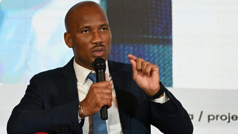 Truyền thông Ý: Drogba đã đệ trình một bản kiến nghị dài 50 trang thay mặt cho Liên đoàn bóng đá châu Phi để đấu tranh cho một vụ chuyển nhượng công bằng cho Lookman Truyền thông Ý: Drogba đã đệ trình một bản kiến nghị dài 50 trang thay mặt cho Liên đoàn bóng đá châu Phi để đấu tranh cho một vụ chuyển nhượng công bằng cho Lookman