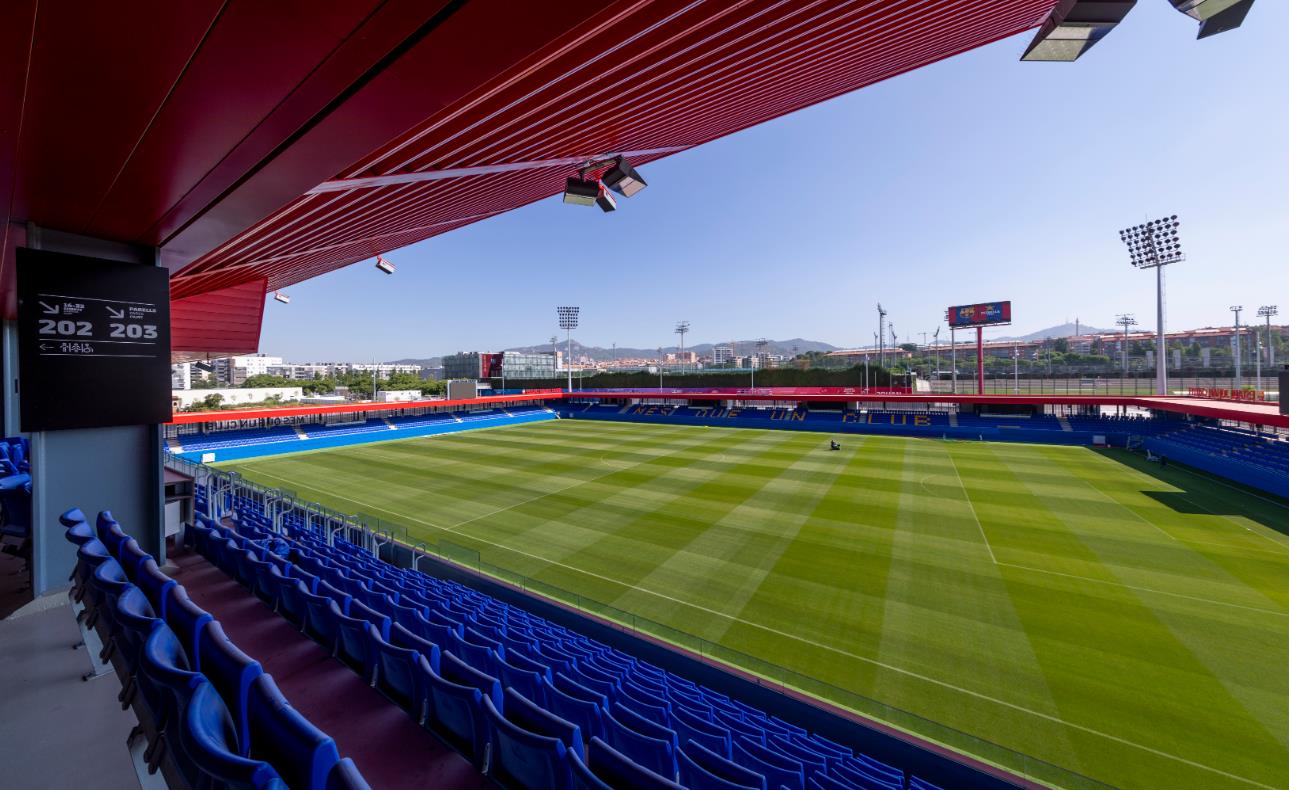 Marca: Camp Nou chưa được phép mở cửa, Barcelona có thể sẽ thi đấu với Valencia trên sân bóng đá nữ Marca: Camp Nou chưa được phép mở cửa, Barcelona có thể sẽ thi đấu với Valencia trên sân bóng đá nữ