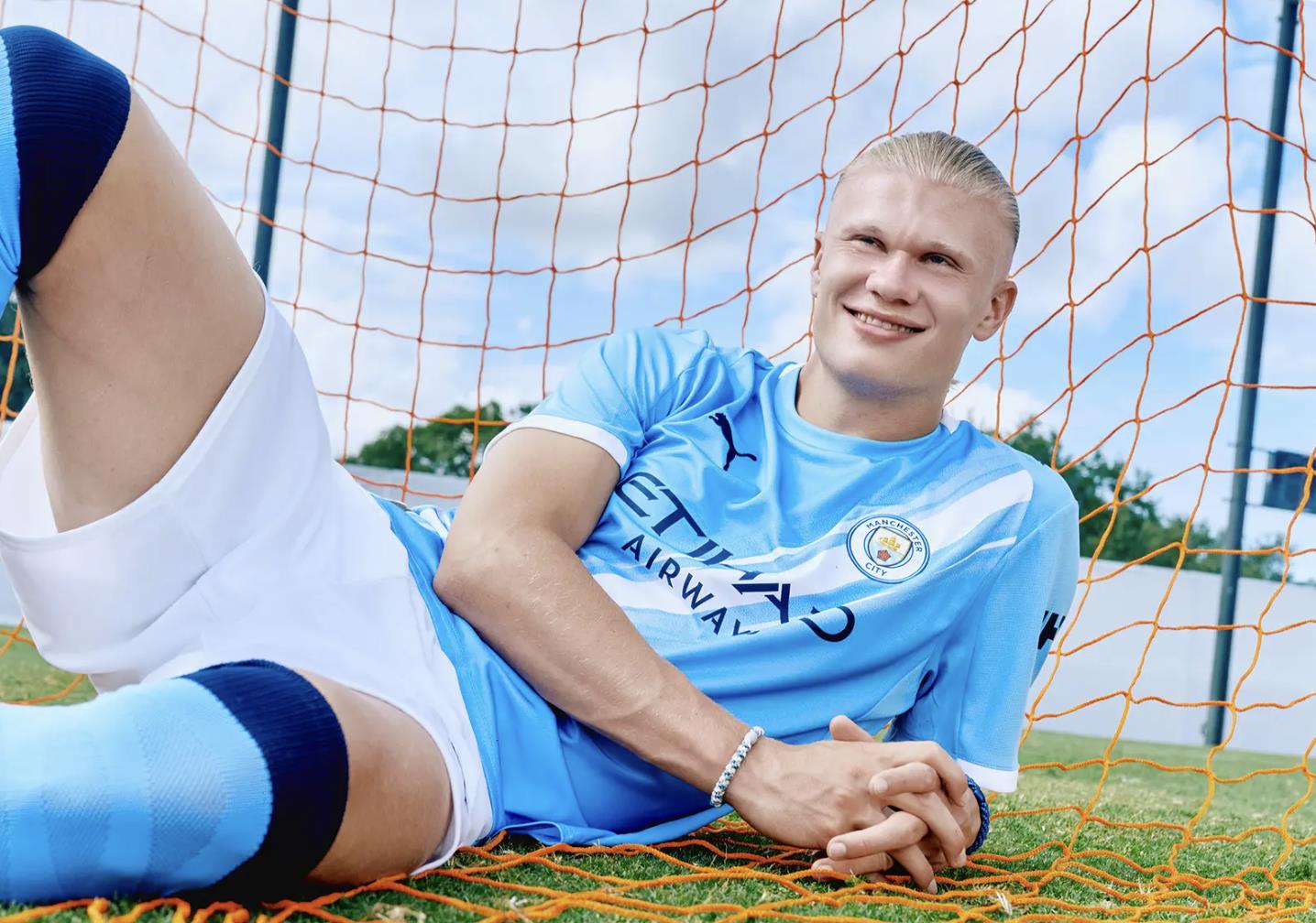 Haaland: Tôi là mảnh ghép cuối cùng của Manchester City, kỷ lục của Messi và Ronaldo sẽ không bao giờ bị phá vỡ Haaland: Tôi là mảnh ghép cuối cùng của Manchester City, kỷ lục của Messi và Ronaldo sẽ không bao giờ bị phá vỡ