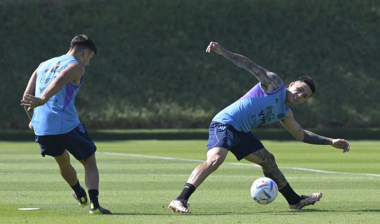Truyền thông Argentina phân tích lý do Dybala và Gnacho không được chọn vào đội tuyển quốc gia: cả hai đều thiếu thời gian thi đấu Truyền thông Argentina phân tích lý do Dybala và Gnacho không được chọn vào đội tuyển quốc gia: cả hai đều thiếu thời gian thi đấu