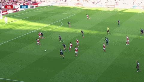 Kiểm tra có đạt không? Màn trình diễn của Czerkereş trước Bilbao: một cú đánh đầu và một cú đánh đầu đập cột dọc. Kiểm tra có đạt không? Màn trình diễn của Czerkereş trước Bilbao: một cú đánh đầu và một cú đánh đầu đập cột dọc.