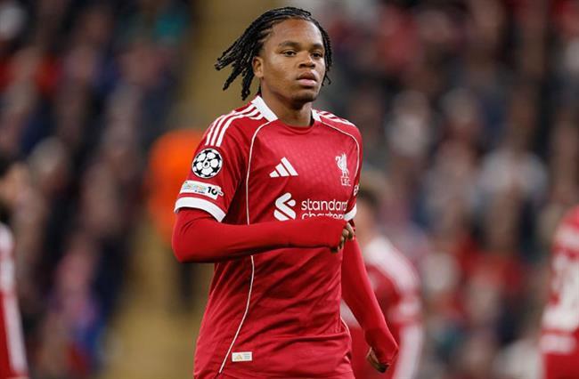 Rio Ngumoha đi vào lịch sử Liverpool Rio Ngumoha đi vào lịch sử Liverpool