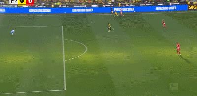 ⚙ Weekly Electronics Factory: Hai cầu thủ của Bayern Munich dàn dựng một cuộc đấu tay đôi trừu tượng, và Girasi suy ngẫm về cuộc sống một mình ⚙ Weekly Electronics Factory: Hai cầu thủ của Bayern Munich dàn dựng một cuộc đấu tay đôi trừu tượng, và Girasi suy ngẫm về cuộc sống một mình