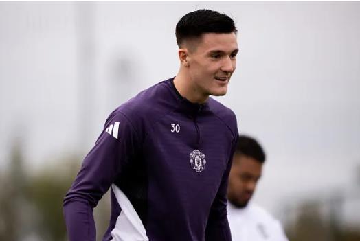 MU được khuyên loại Mason Mount và sử dụng Benjamin Sesko trước Brighton MU được khuyên loại Mason Mount và sử dụng Benjamin Sesko trước Brighton
